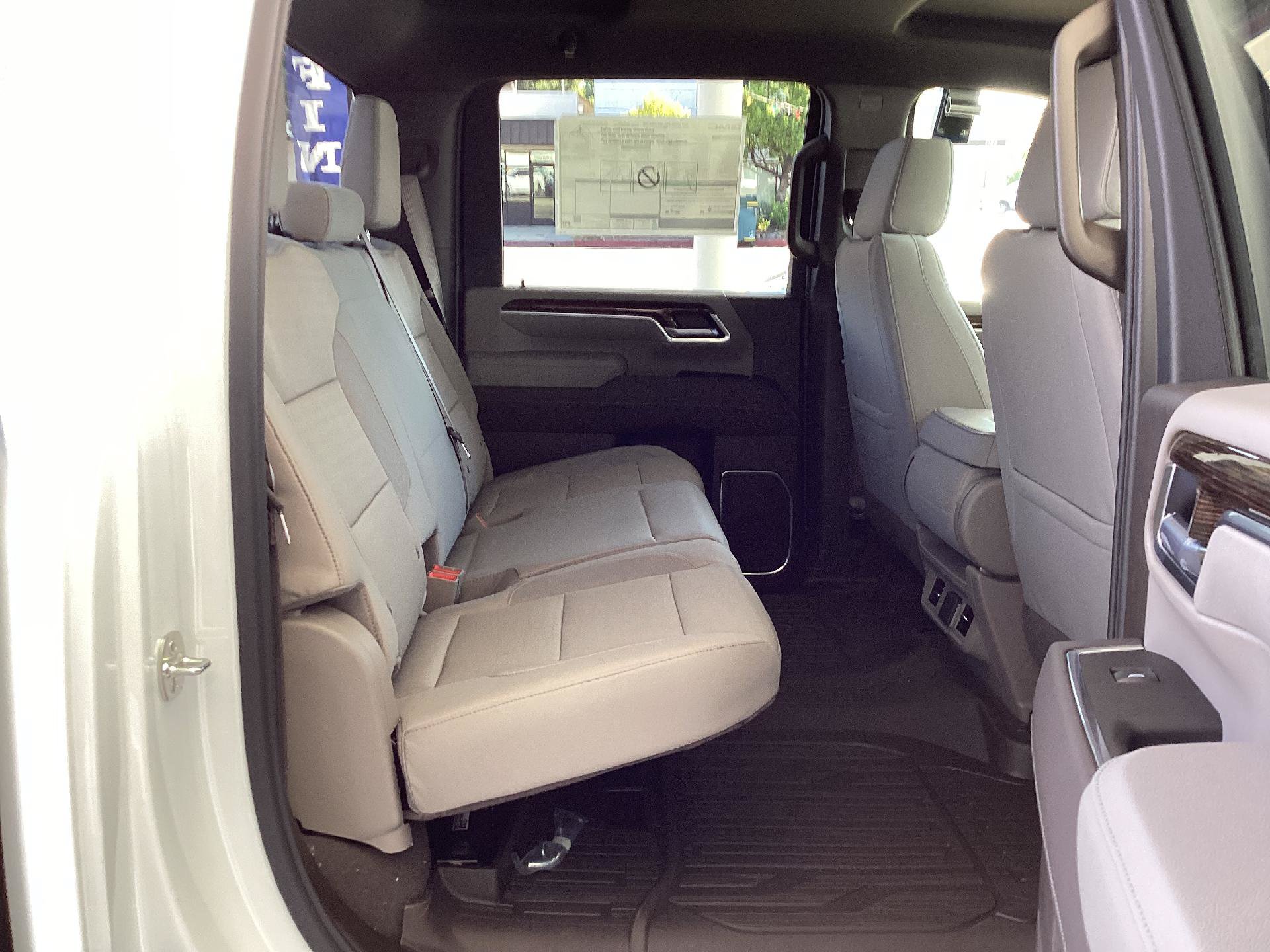 New 2026 GMC Sierra 2500 SLE w/ SLE Value Package; AWD/4WD image 16