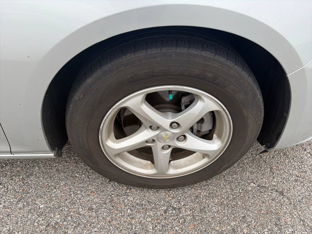 Used 2018 Chevrolet Malibu LS FWD image 12