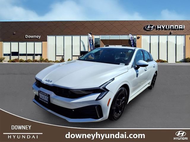 Used 2025 Kia K5 LXS FWD image 1