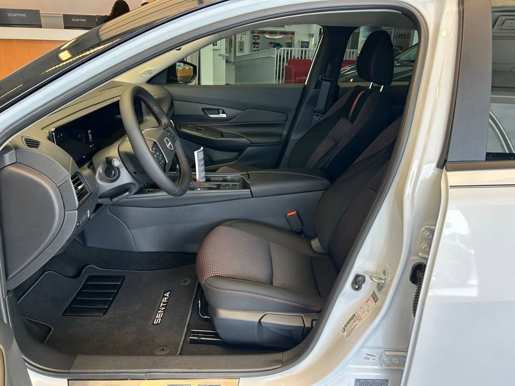 New 2026 Nissan Sentra SR w/ Floor Mat Package FWD image 16