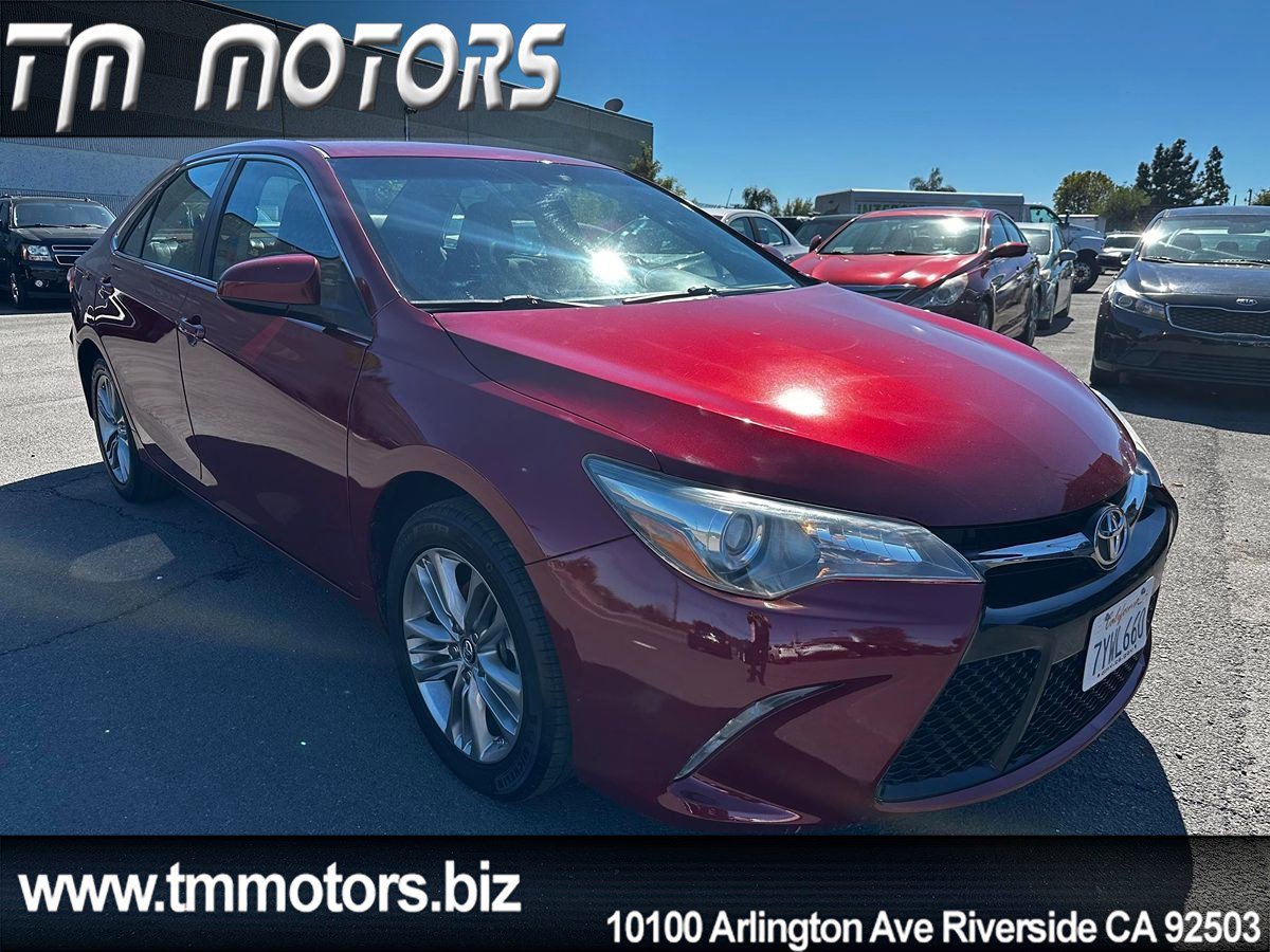 Used 2017 Toyota Camry SE image 18
