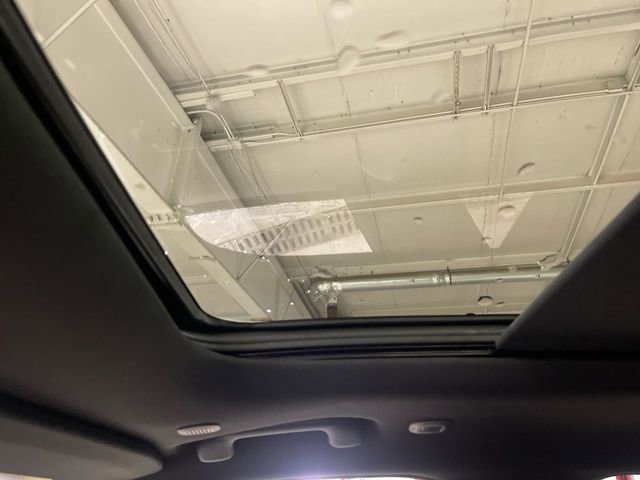 New 2026 Jeep Grand Cherokee Limited w/ Limited Altitude Package image 22