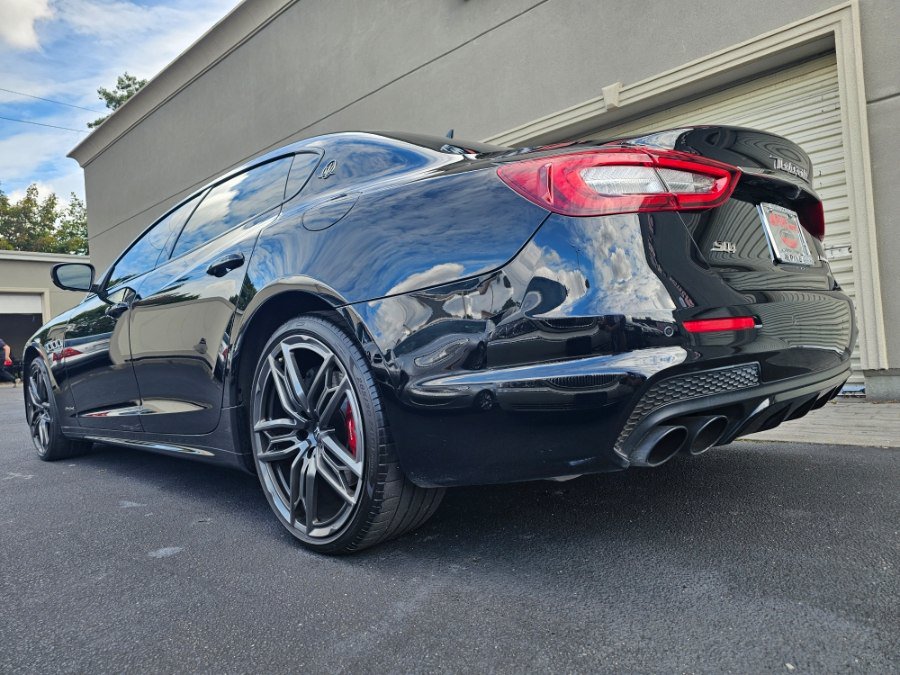 Used 2020 Maserati Quattroporte S GranSport Q4 AWD/4WD image 6