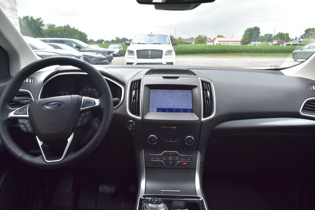 Used 2020 Ford Edge SEL w/ Convenience Package AWD/4WD image 38
