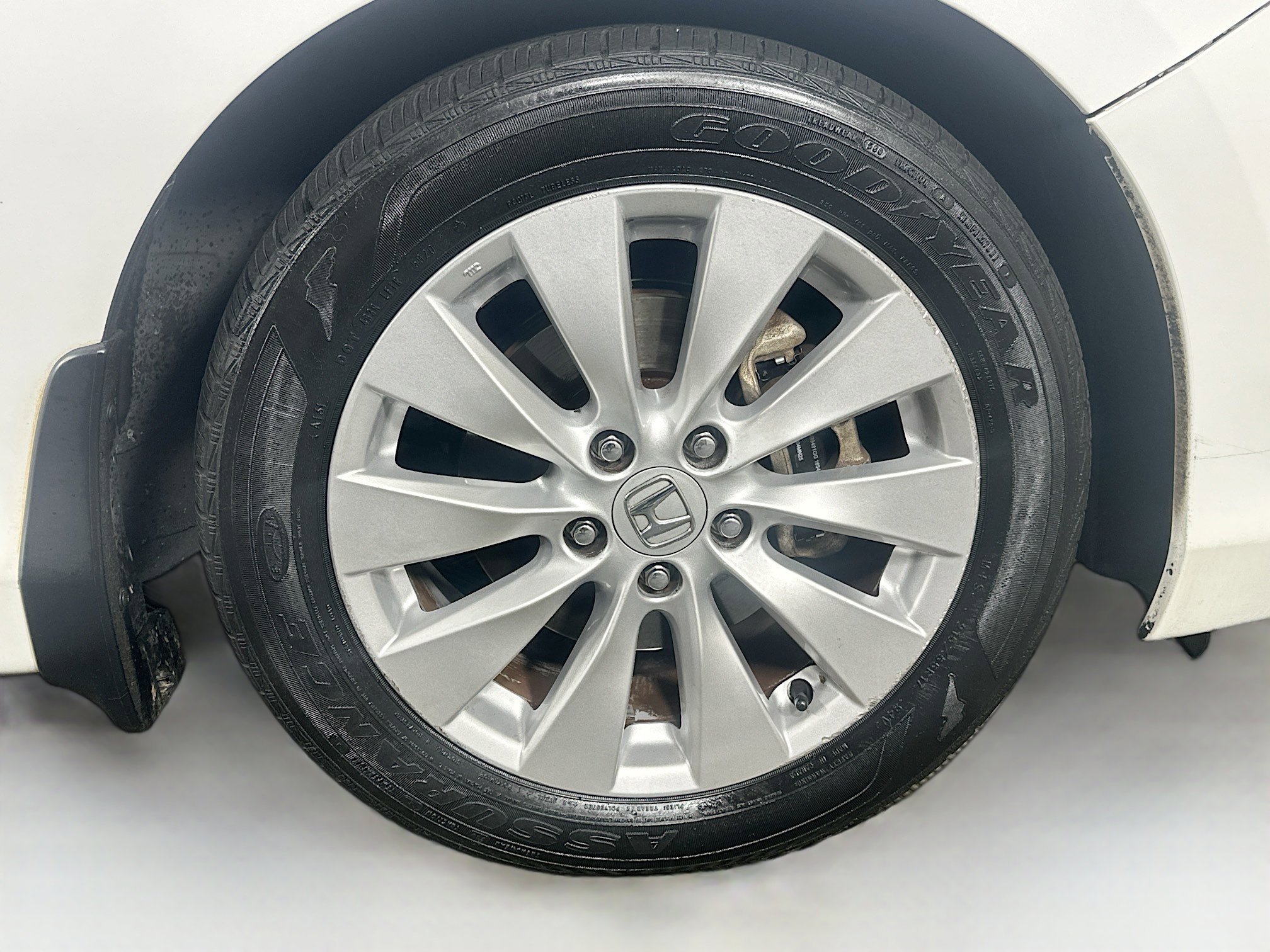 Used 2015 Honda Accord EX-L image 11