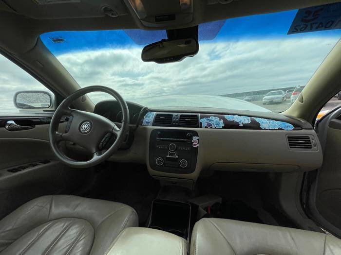 Used 2006 Buick Lucerne CXL w/ Luxury Package image 31