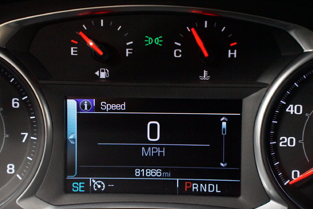 Used 2019 GMC Acadia SLT w/ LPO, Cargo Package FWD image 17