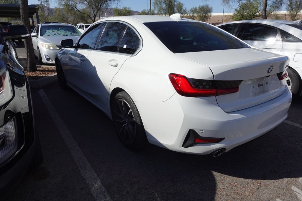 Used 2020 BMW 330i Sedan w/ Driving Assistance Package RWD image 2