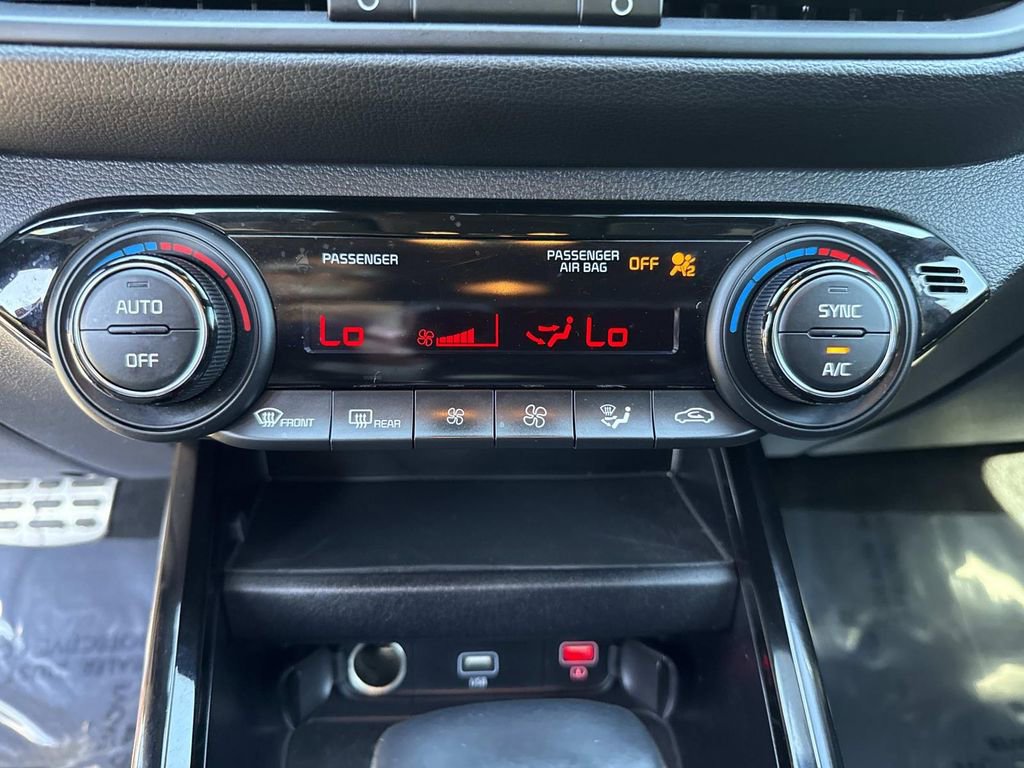 Used 2024 Kia Forte GT-Line image 31