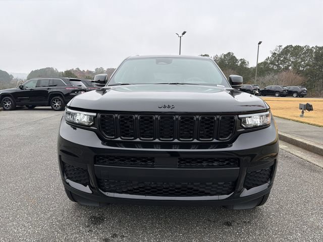 New 2025 Jeep Grand Cherokee L Altitude image 2