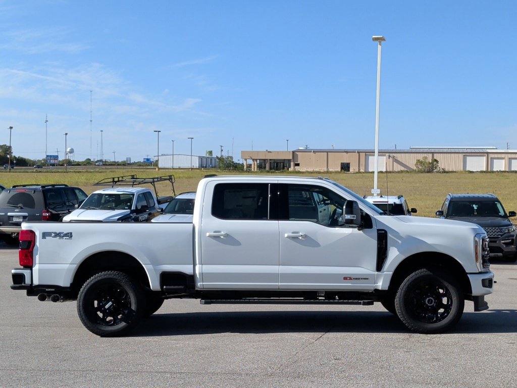 New 2027 Ford F250 Lariat w/ Black Appearance Package AWD/4WD image 9
