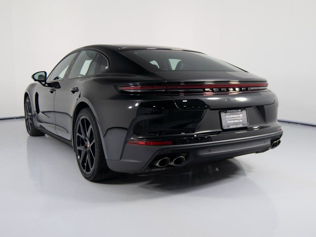 New 2026 Porsche Panamera 4 image 3