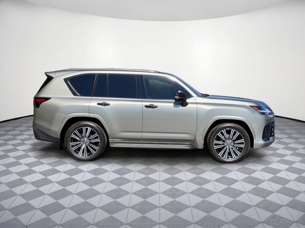 Certified 2025 Lexus LX 600 4WD w/ Appearance Package image 8