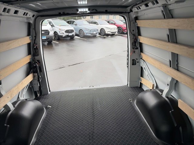 Used 2024 GMC Savana 2500 Work Van w/ Driver Convenience Package image 30