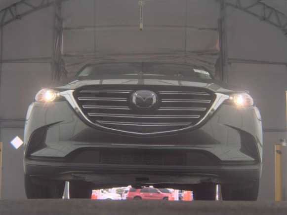 Used 2022 MAZDA CX-9 Touring AWD/4WD image 3