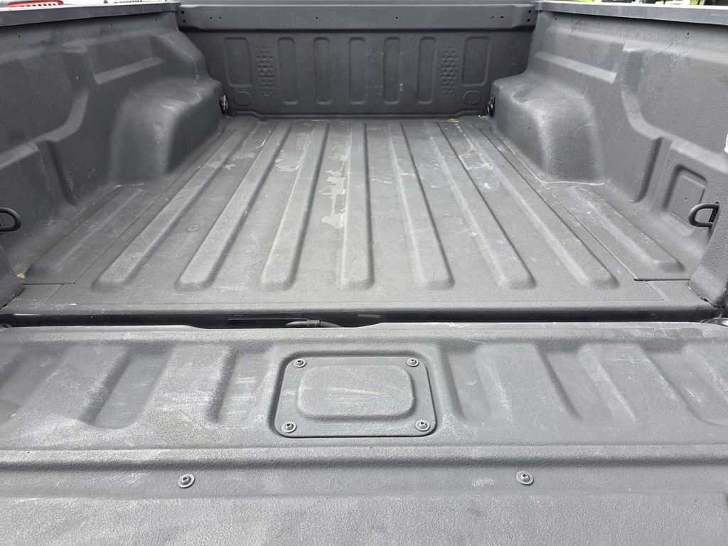 Used 2024 Jeep Gladiator Mojave w/ Convenience Group image 35