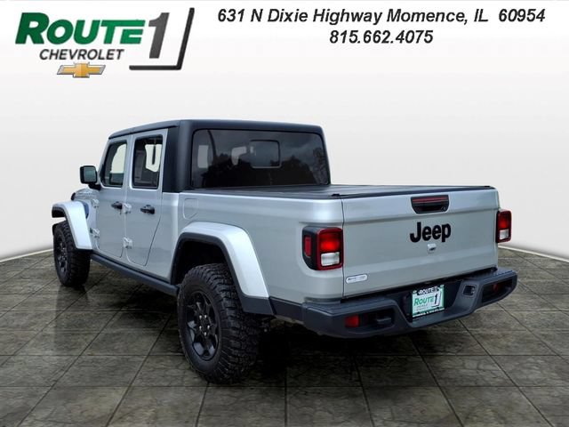 Used 2023 Jeep Gladiator Overland AWD/4WD image 3