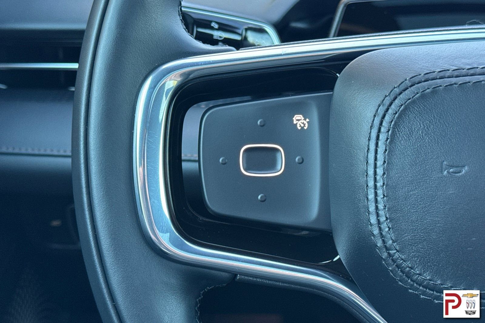 Used 2025 Lincoln Nautilus Reserve w/ Equipment Group 203A AWD/4WD image 29