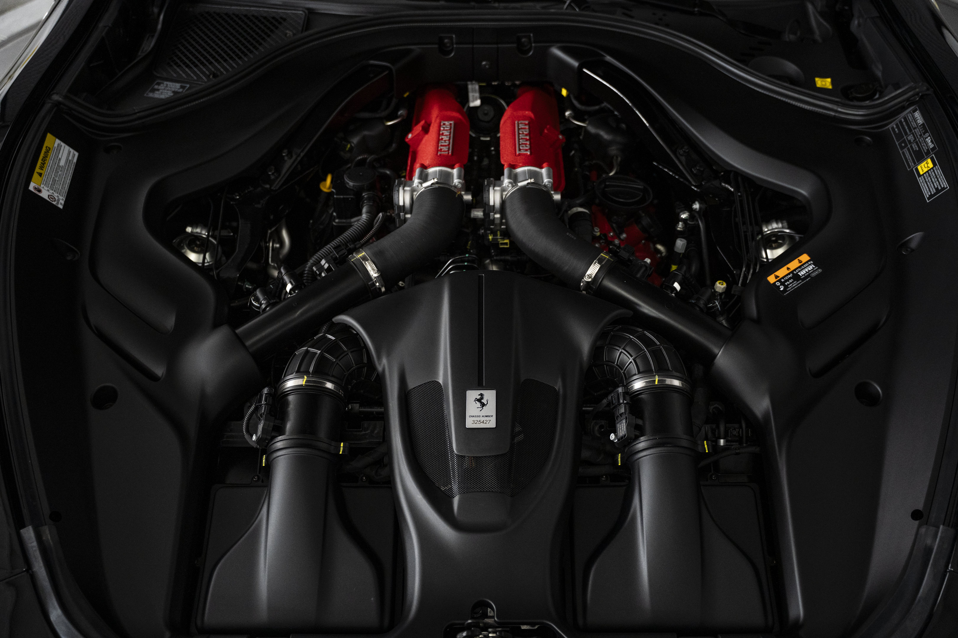 Used 2025 Ferrari Roma Spider RWD image 59