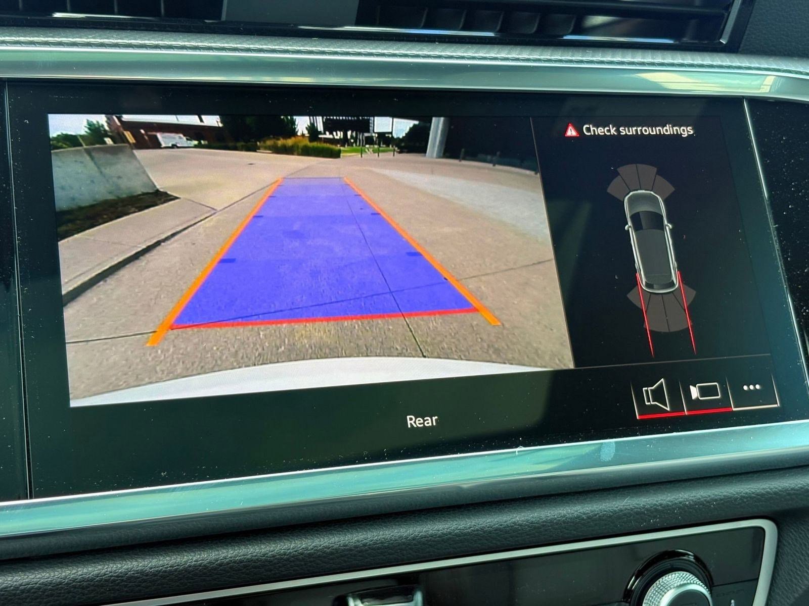 New 2025 Audi Q3 2.0T Premium image 25