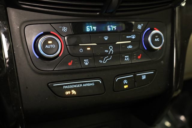 Used 2017 Ford Escape Titanium image 23