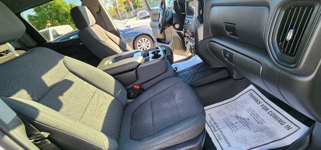 Used 2021 Chevrolet Silverado 1500 Custom image 16