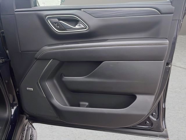 Used 2024 GMC Yukon SLT image 13