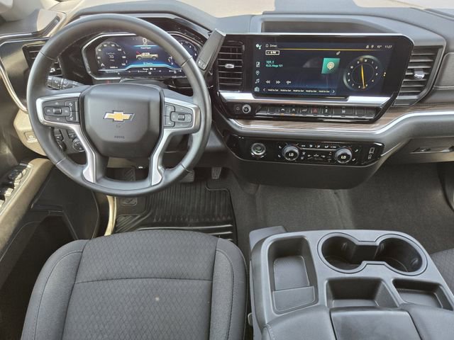 Used 2023 Chevrolet Silverado 1500 LT AWD/4WD image 27