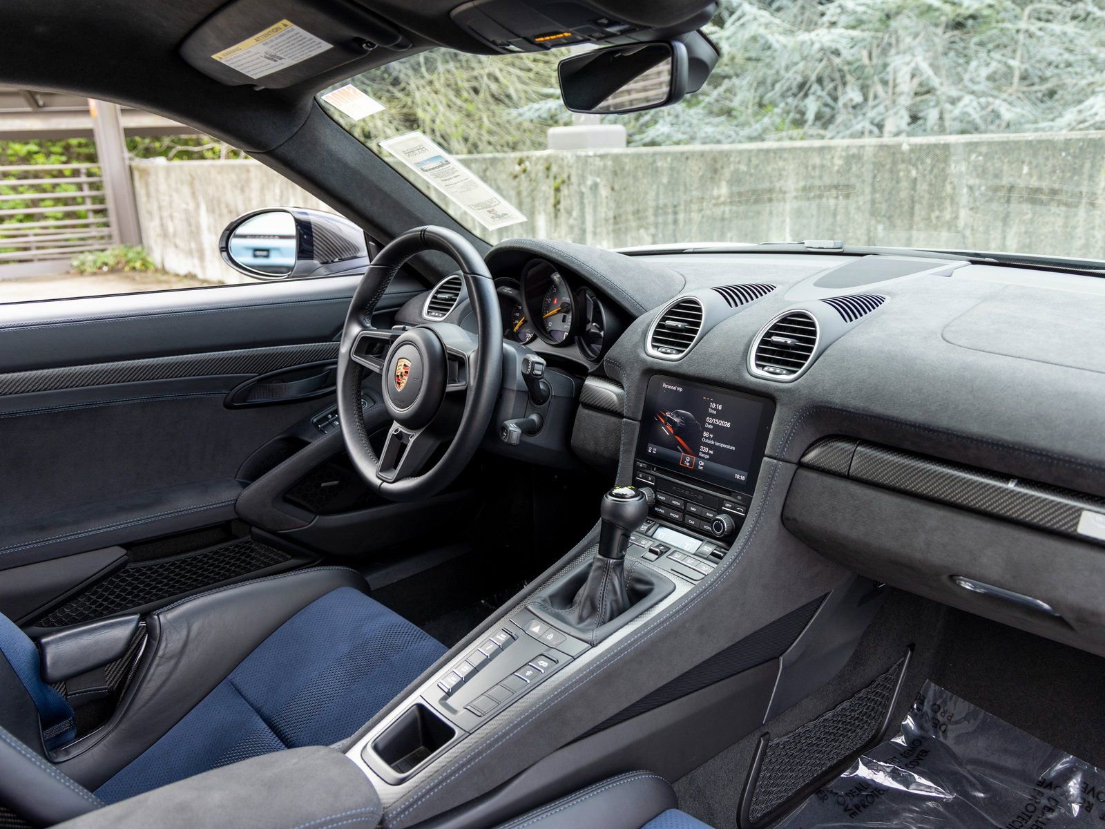 Used 2023 Porsche 718 Cayman GT4 RS RWD image 54