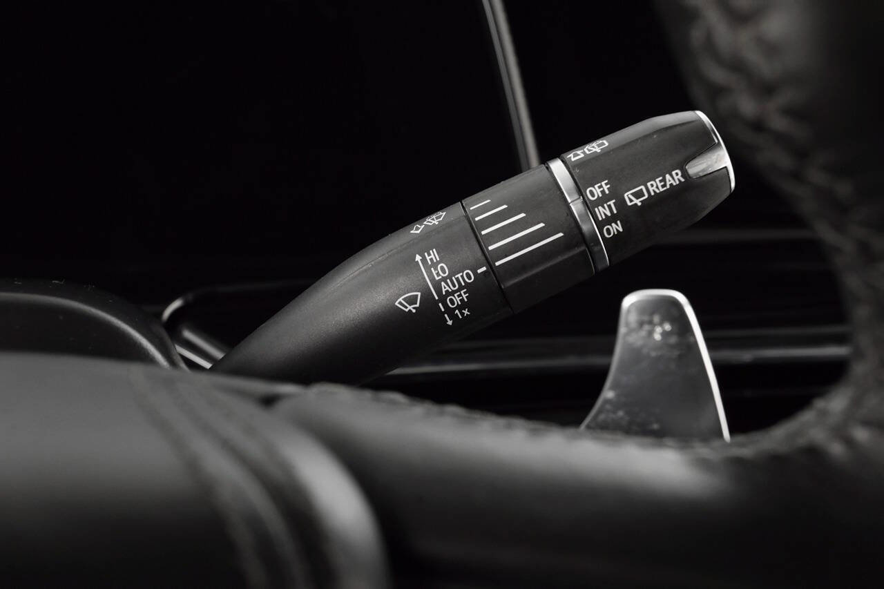 Used 2023 Cadillac Escalade V image 39