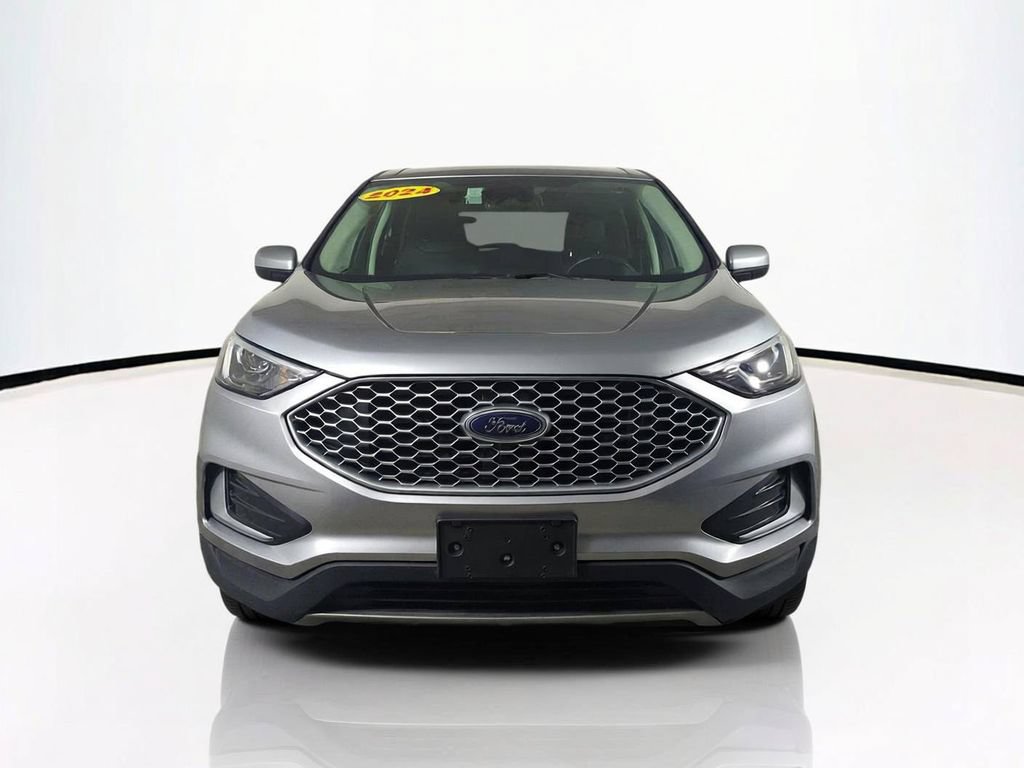 Used 2024 Ford Edge SEL AWD/4WD image 3