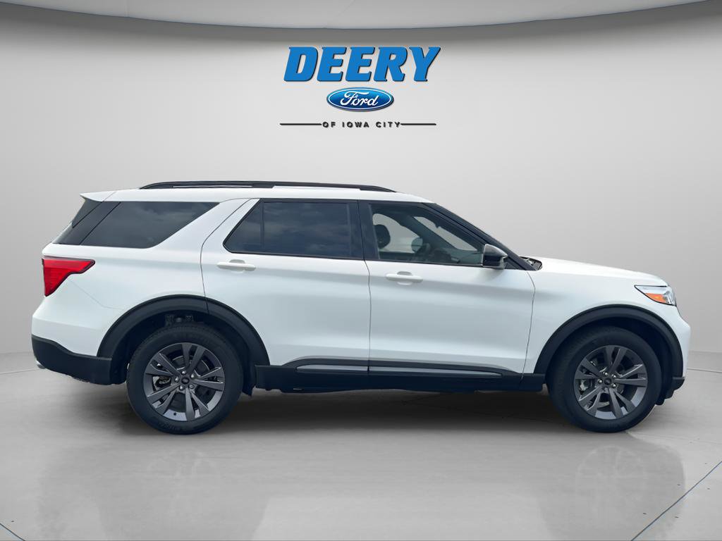 Certified 2023 Ford Explorer XLT w/ Equipment Group 202A image 8