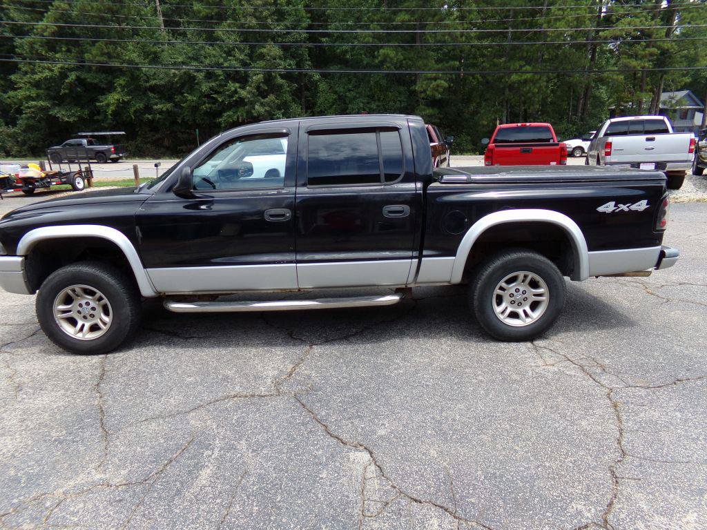 Used 2004 Dodge Dakota SLT w/ Deluxe Convenience Group AWD/4WD image 3