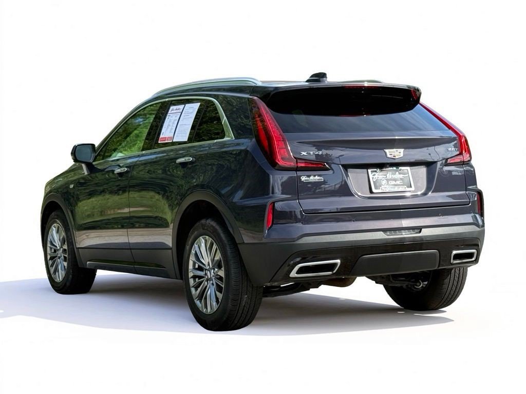 Certified 2025 Cadillac XT4 Premium Luxury FWD image 11