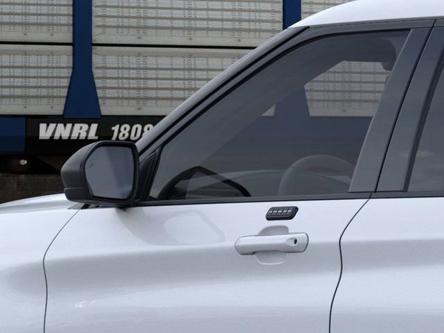 New 2026 Ford Explorer Active AWD/4WD image 21