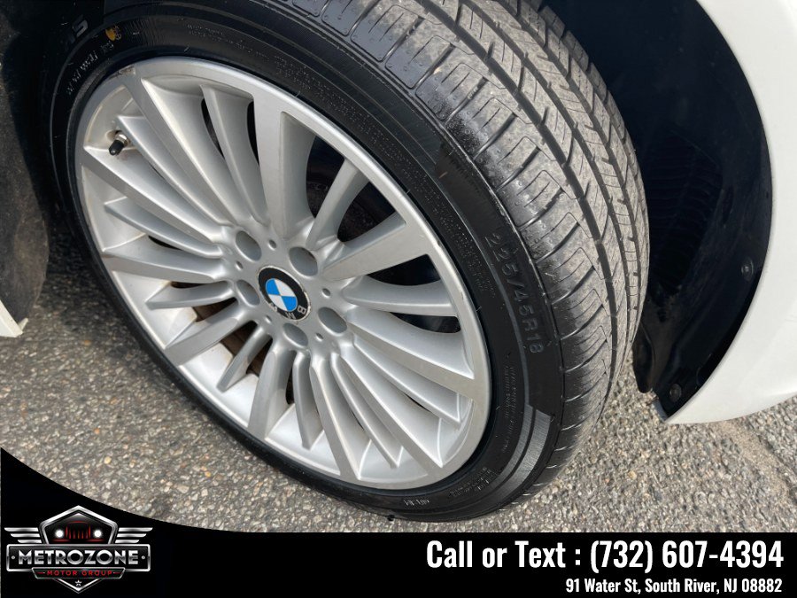 Used 2015 BMW 335i xDrive Sedan AWD/4WD image 33