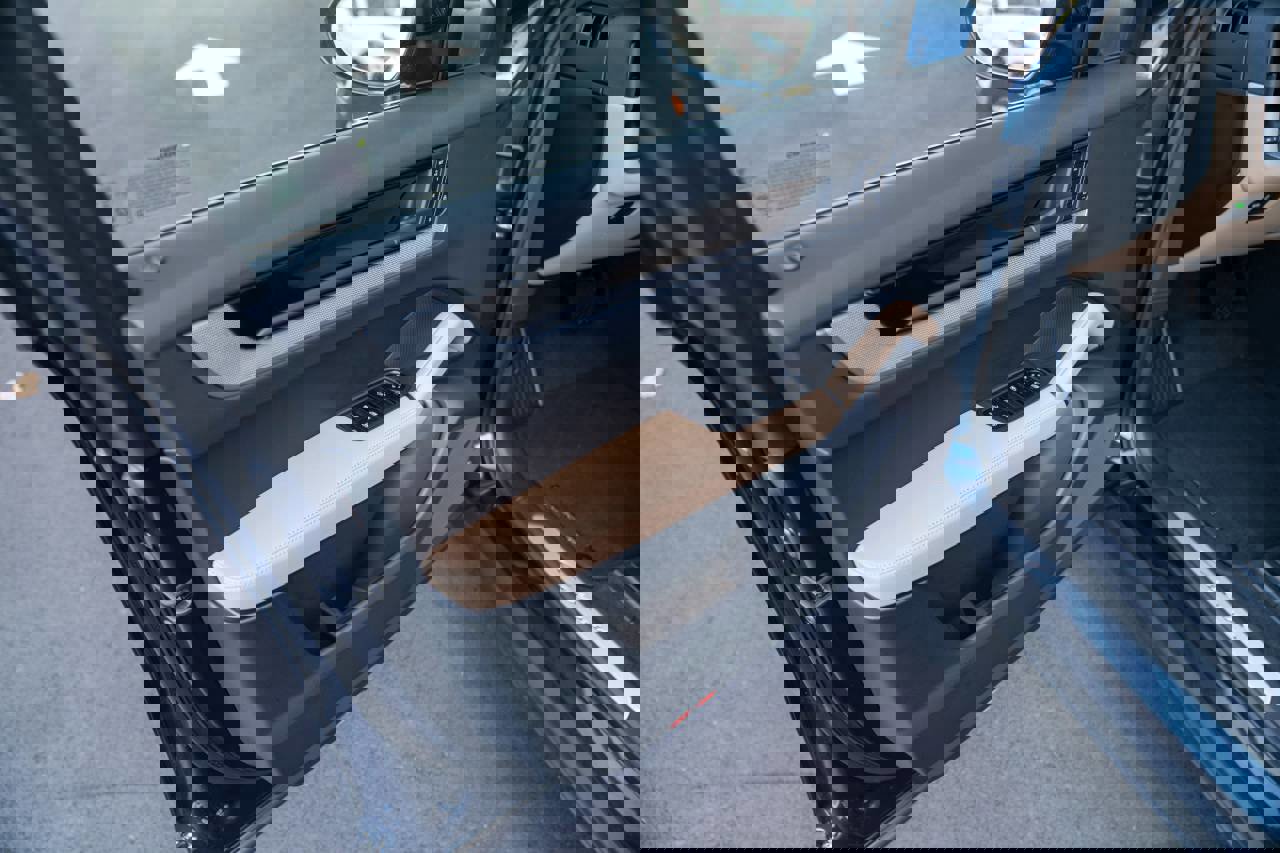 New 2026 Porsche Cayenne E-Hybrid image 22