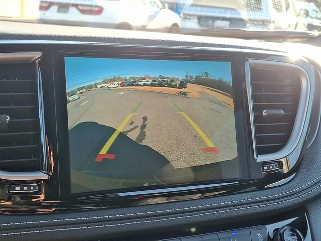 New 2026 Chrysler Pacifica Select image 13