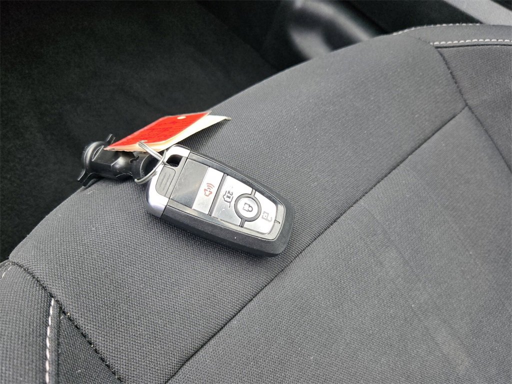 Used 2020 Ford Mustang Coupe image 19