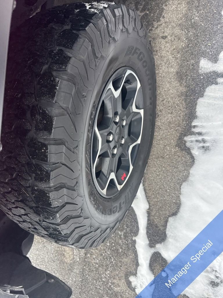 Used 2018 Jeep Wrangler Unlimited Sahara image 12