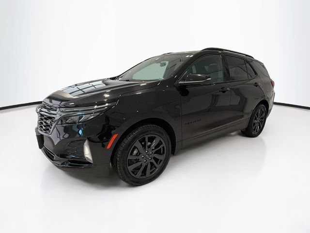 Used 2023 Chevrolet Equinox RS w/ RS Leather Package AWD/4WD image 3