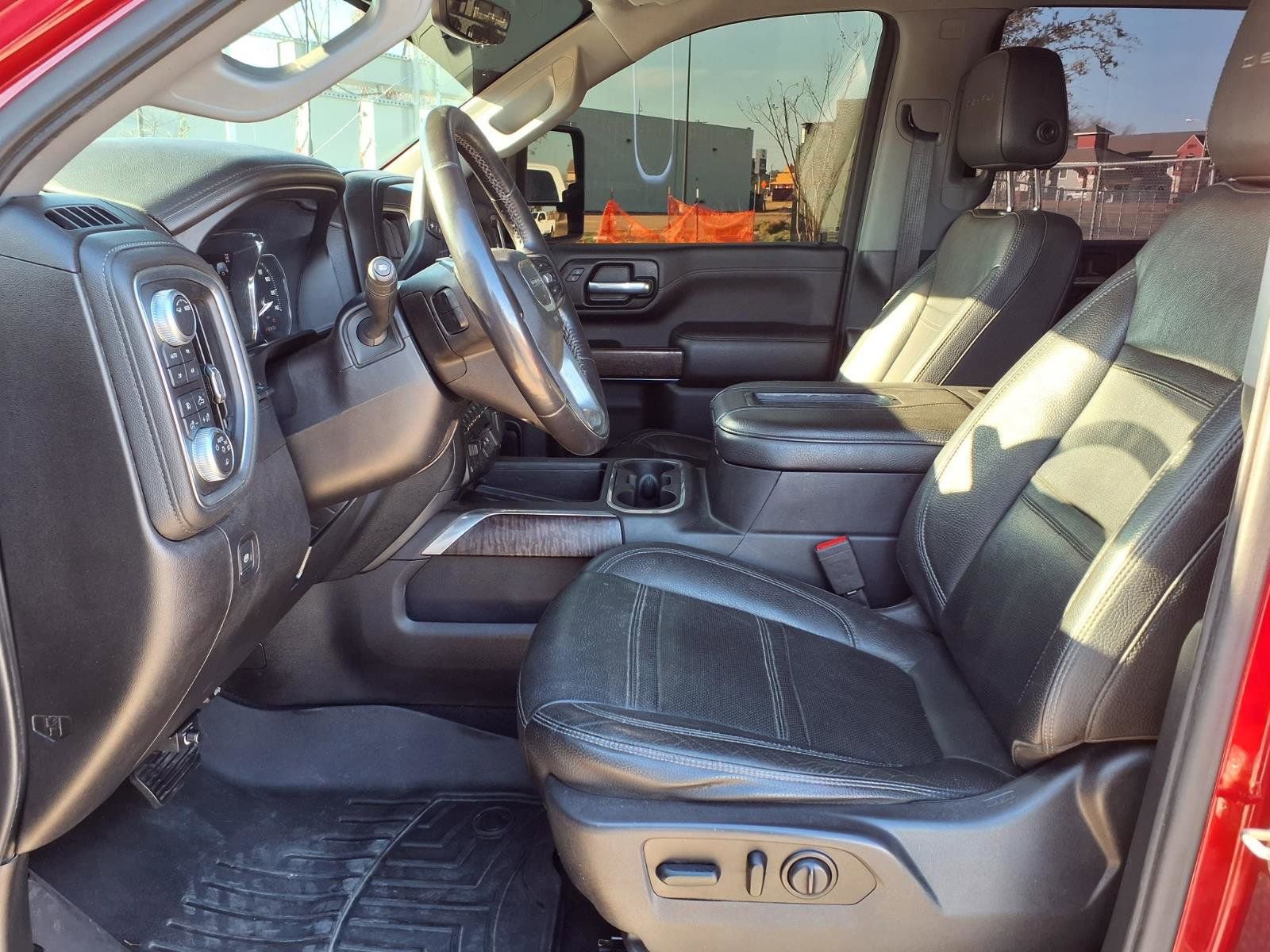 Used 2020 GMC Sierra 2500 Denali w/ Technology Package image 18