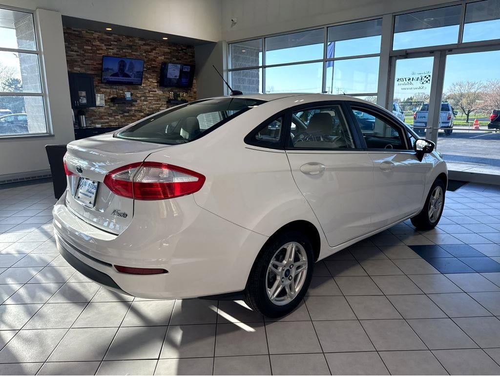 Used 2019 Ford Fiesta SE FWD image 12