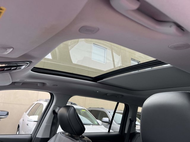 Used 2022 Jeep Grand Cherokee L Limited image 18