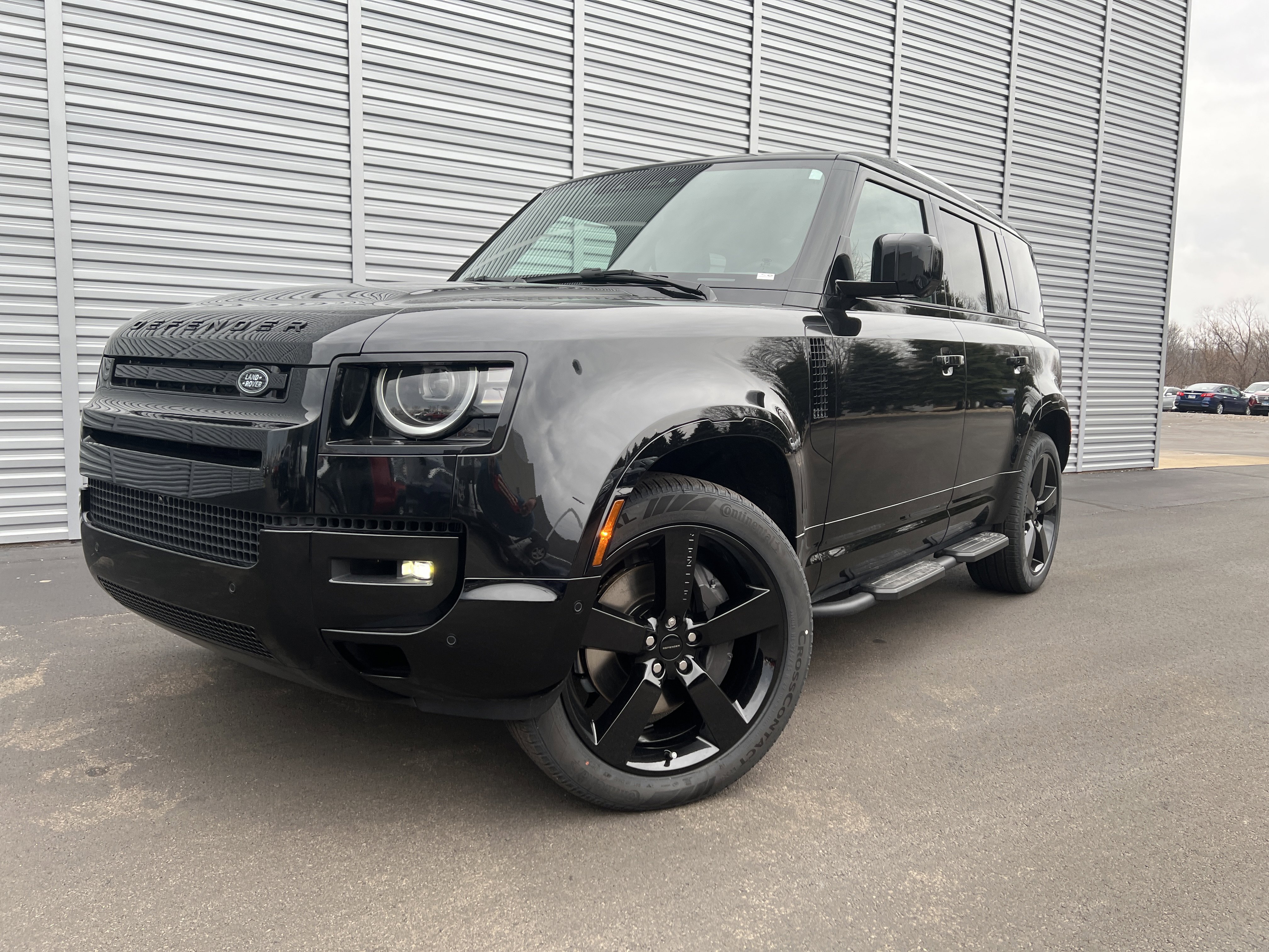 New 2026 Land Rover Defender 110 X-Dynamic SE