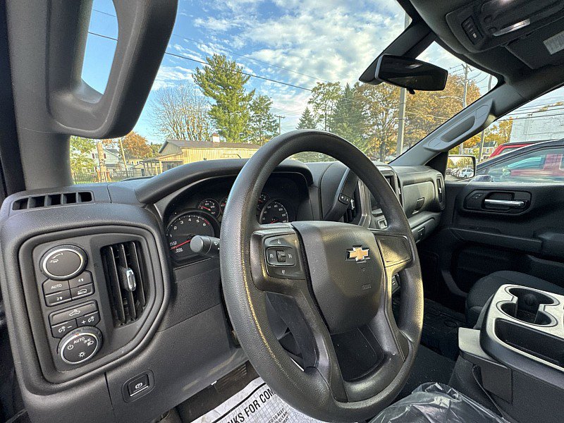 Used 2021 Chevrolet Silverado 1500 Custom image 10