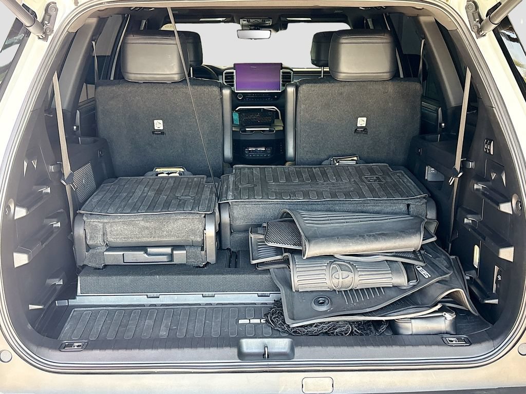 Certified 2024 Toyota Sequoia Platinum AWD/4WD image 29