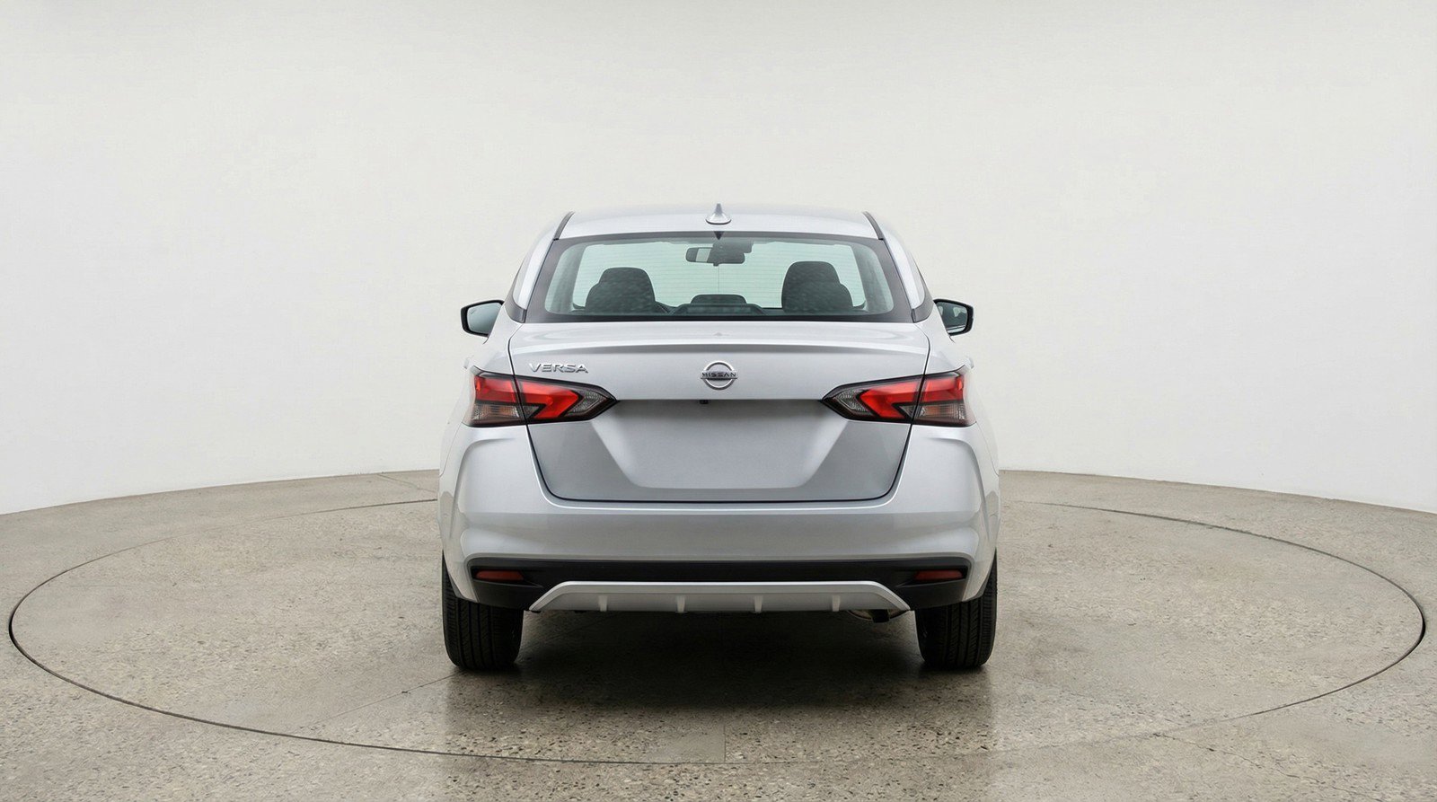 Used 2025 Nissan Versa SV image 7