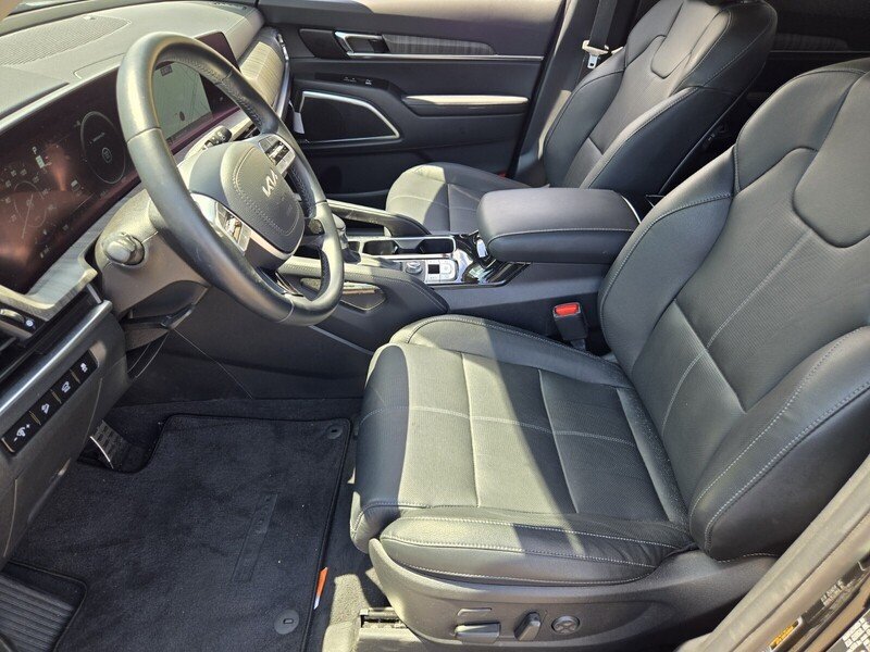 Certified 2025 Kia Telluride SX FWD image 11