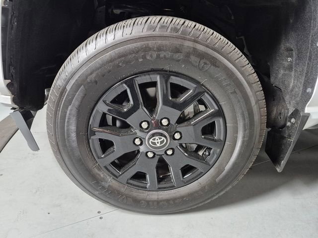 Used 2024 Toyota Tacoma SR RWD image 10